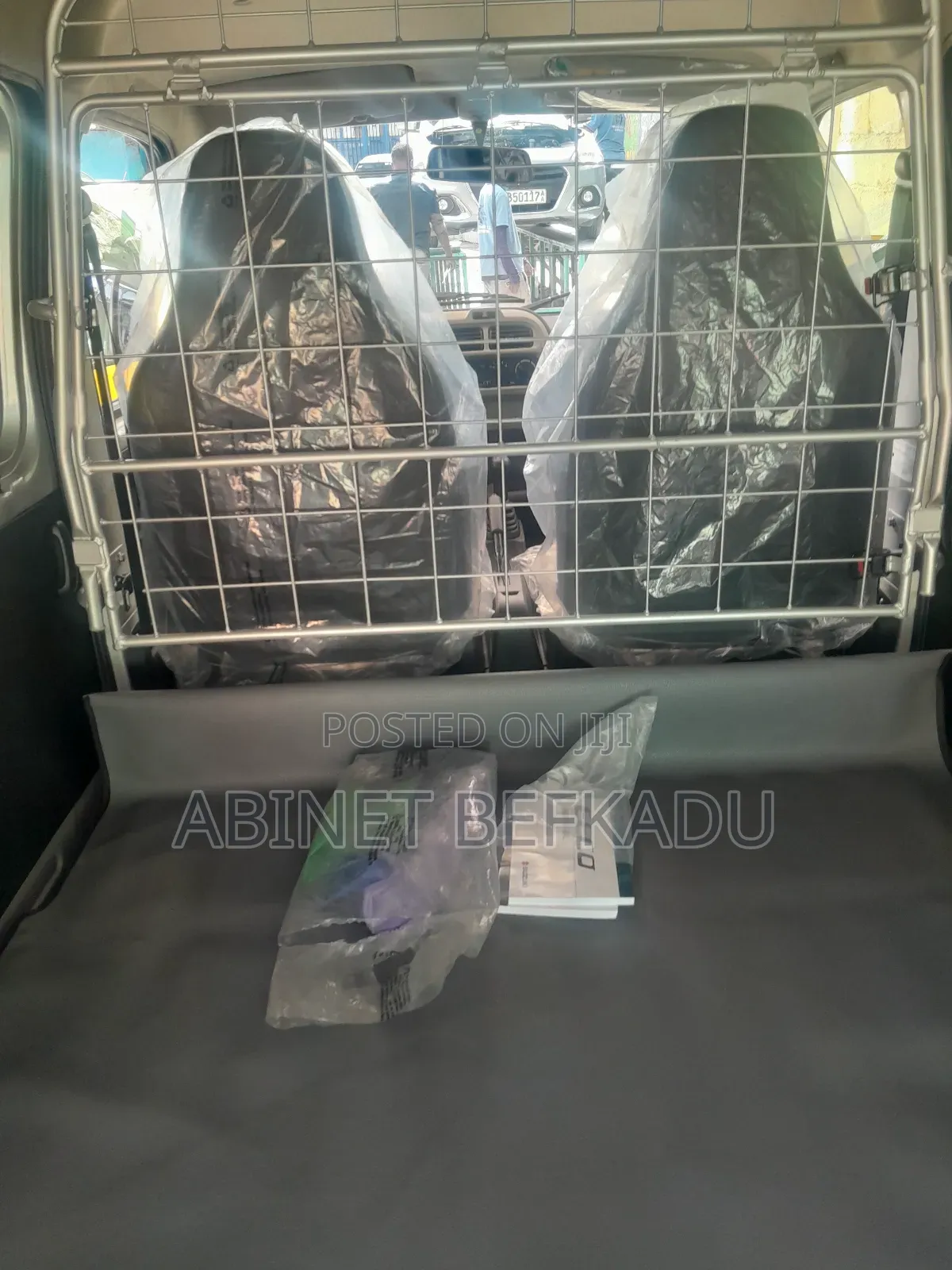 Suzuki Eeco 2025 Silver