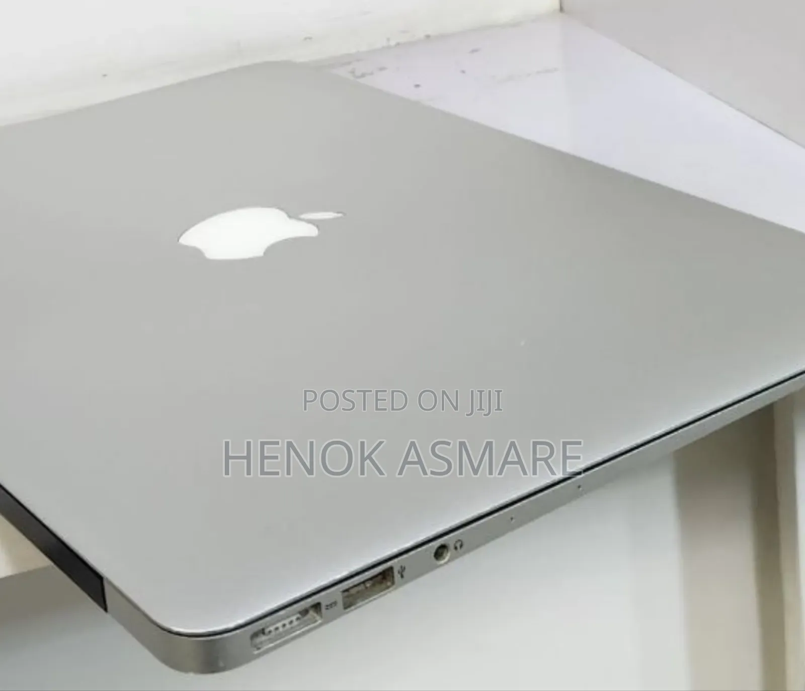 New Laptop Apple MacBook Air 2017 8GB Intel Core I5 SSD 256GB