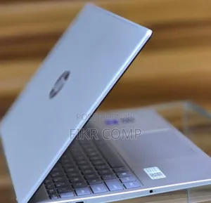 New Laptop Dell XPS 15 16GB Intel Core I7 SSD 1T