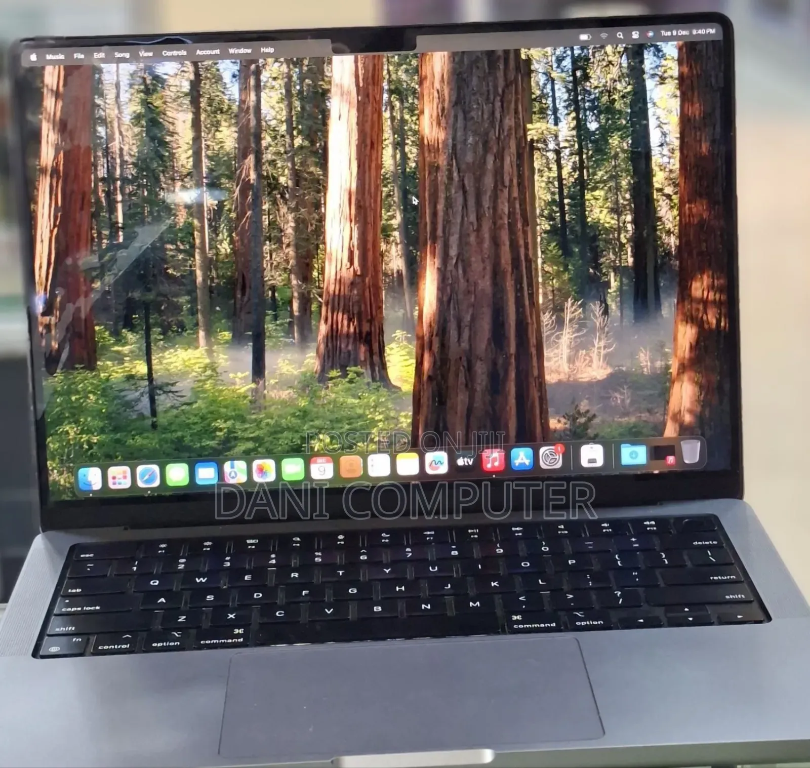 New Laptop Apple MacBook Pro M1 32GB Apple M1 Pro SSD 512GB