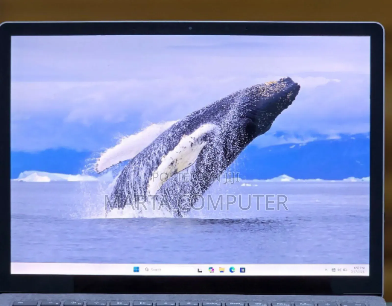 New Laptop Microsoft Surface 16GB Intel Core I7 SSD 256GB