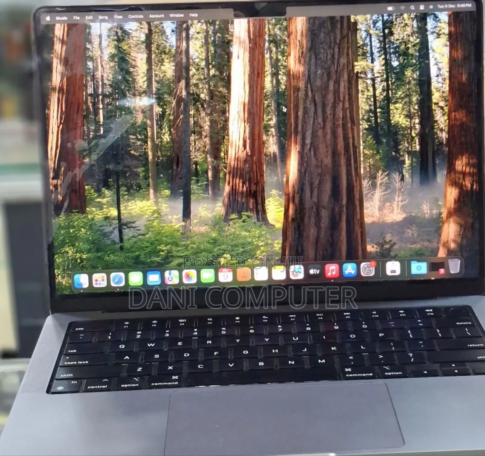 New Laptop Apple MacBook Pro M1 32GB Apple M1 Pro SSD 512GB