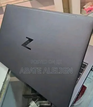 New Laptop HP ZBook Studio 16GB Intel Core I7 SSD 512GB