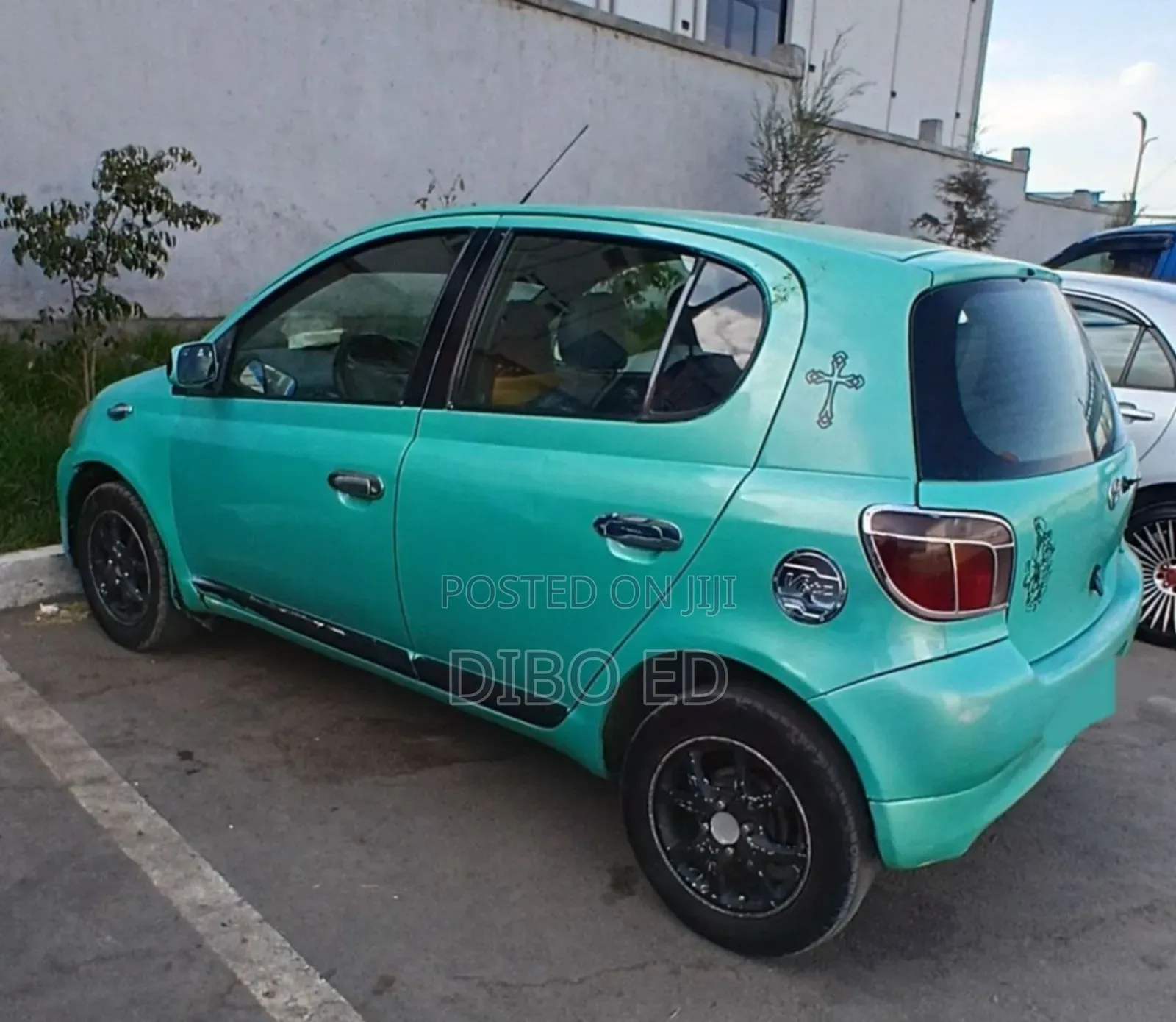 Toyota Vitz 1.0 FWD 5dr 2000 Green