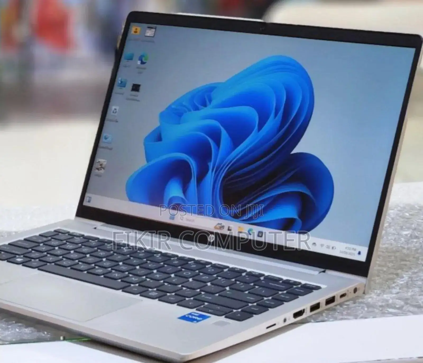 New Laptop HP ProBook 440 G8 8GB Intel Core I5 SSD 256GB