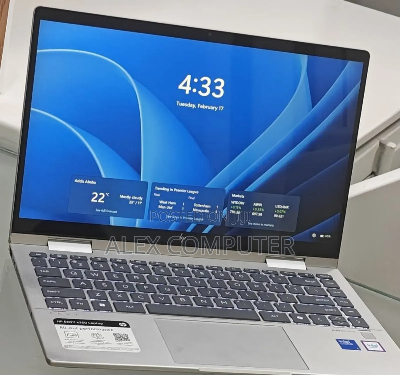 New Laptop HP Envy X360 8GB Intel Core 5 SSD 512GB