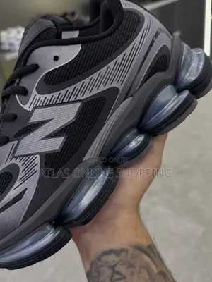 New Balance // Free Delivery