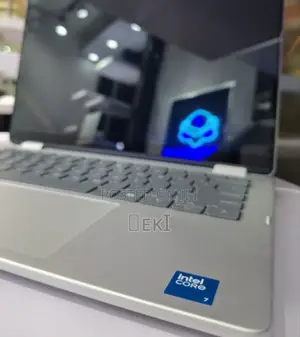 New Laptop HP OmniBook 5 14" 16GB Intel Core 7 SSD 512GB