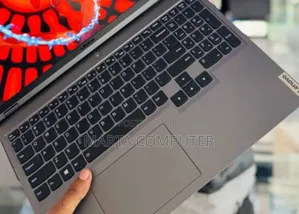 New Laptop Lenovo Legion 5 16GB AMD Ryzen 7 SSD 512GB