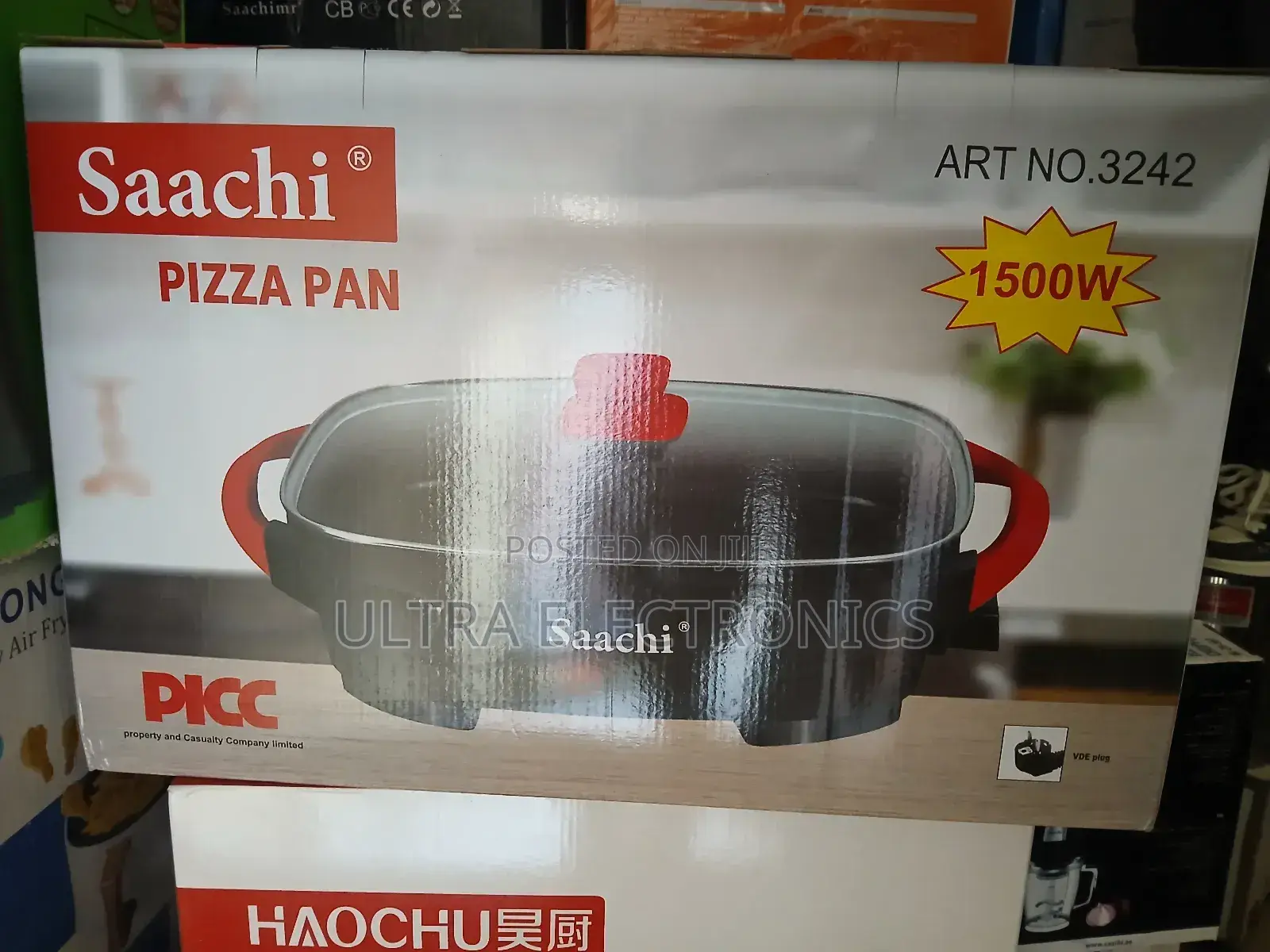 Pizza Pan Saachi (Article No. 3242) With a Power Rating of 1500w.