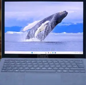 New Laptop Microsoft Surface 16GB Intel Core I7 SSD 256GB