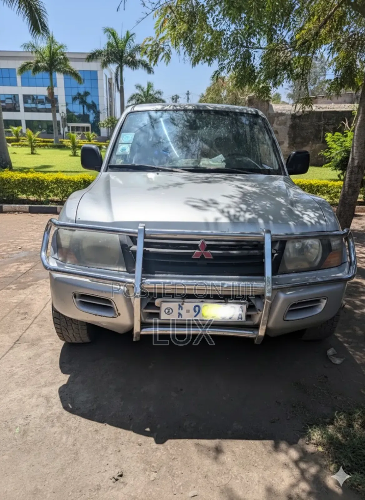 Mitsubishi Pajero Sport 2002 Silver