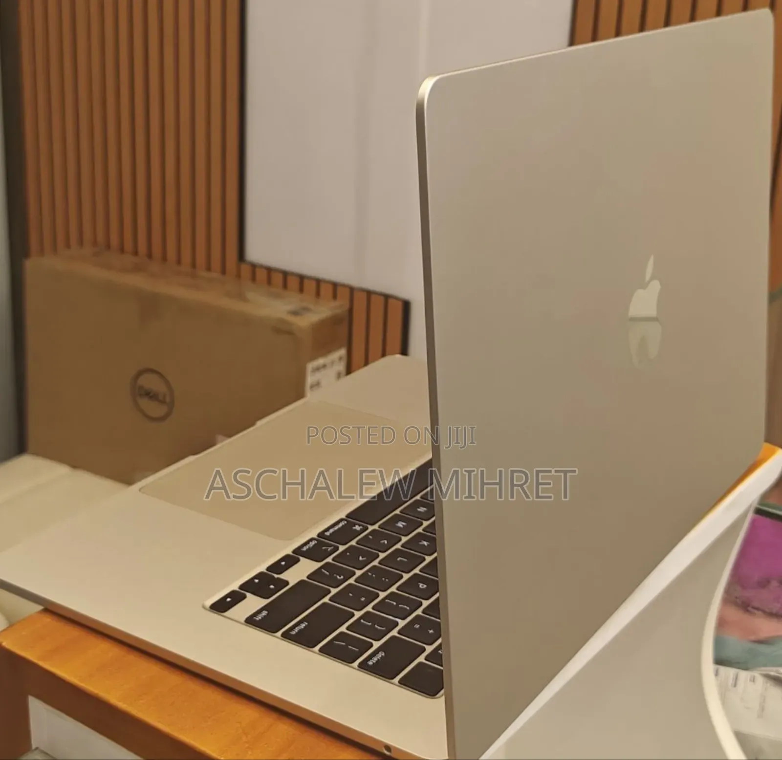 New Laptop Apple MacBook Air 2024 M3 15-Inch 8GB Apple M3 SSD 256GB