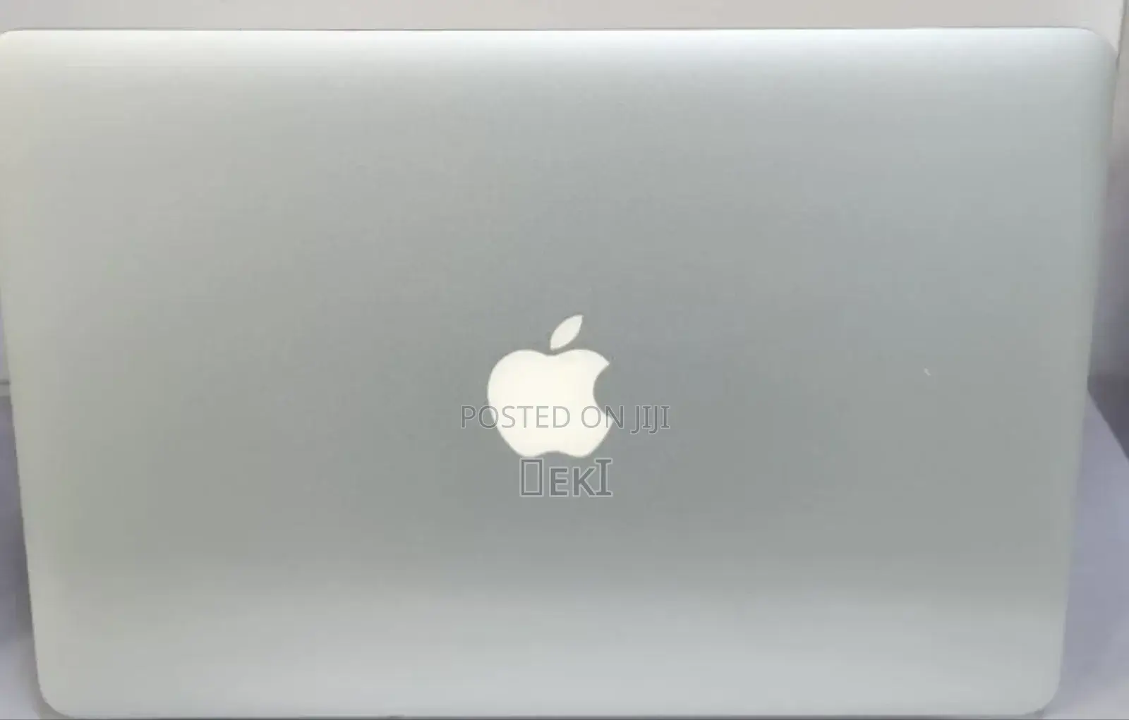 New Laptop Apple MacBook Air 2017 8GB Intel Core I5 SSD 256GB