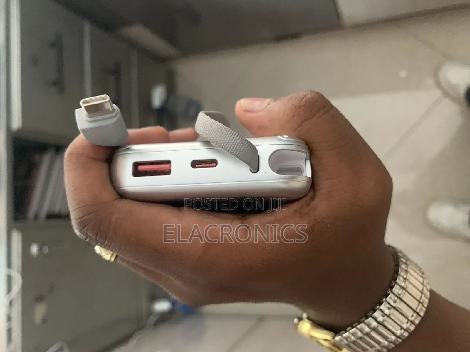 10000 Mah Ruggas 22.5 W Super Fast Charging