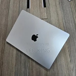 New Laptop Apple MacBook Pro 2020 M1 16GB Apple M1 Pro SSD 512GB