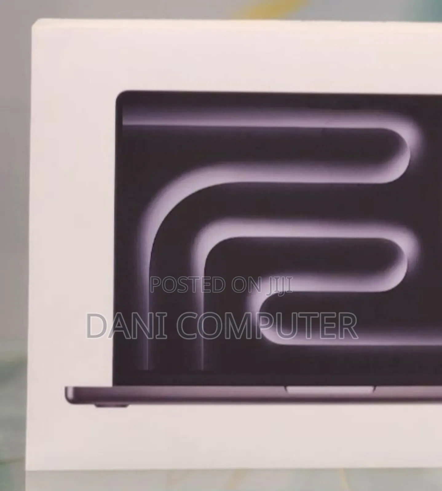 New Laptop Apple Macbook Pro 2025 M5 14-Inch 16GB Apple M5 SSD 1T