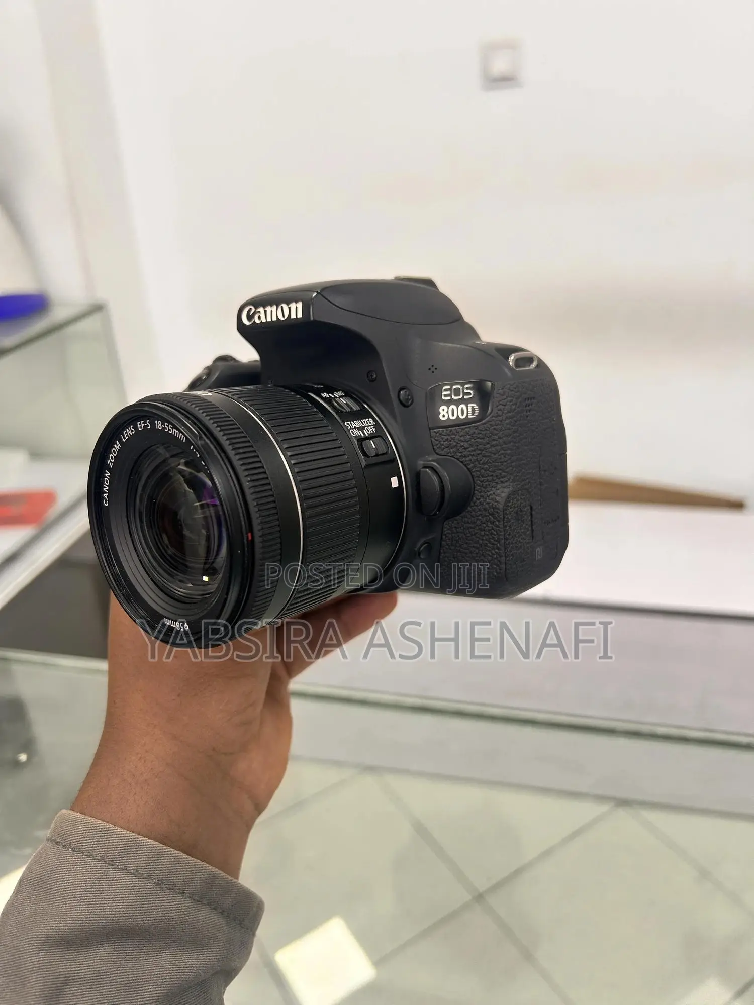 Canon 800d