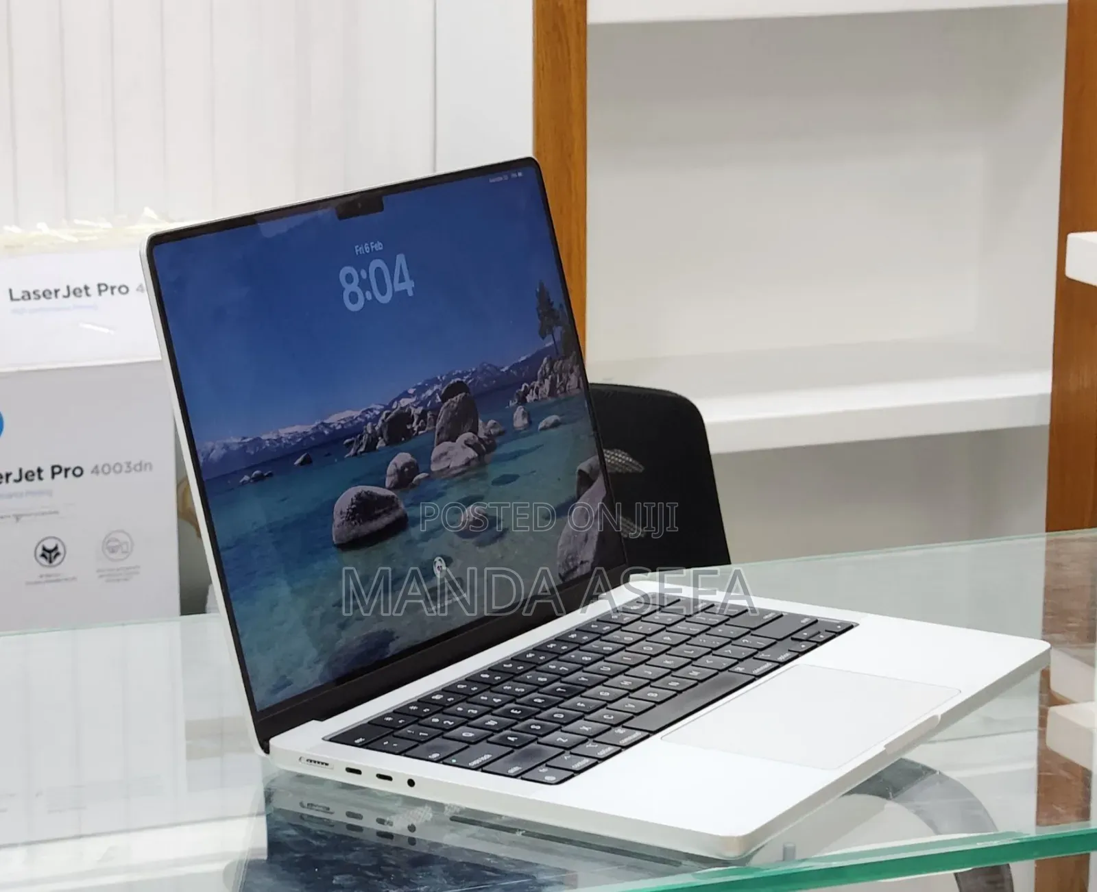 New Laptop Apple MacBook Pro M1 16GB Apple M1 Pro SSD 512GB