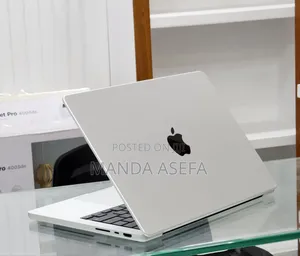 New Laptop Apple MacBook Pro M1 16GB Apple M1 Pro SSD 512GB