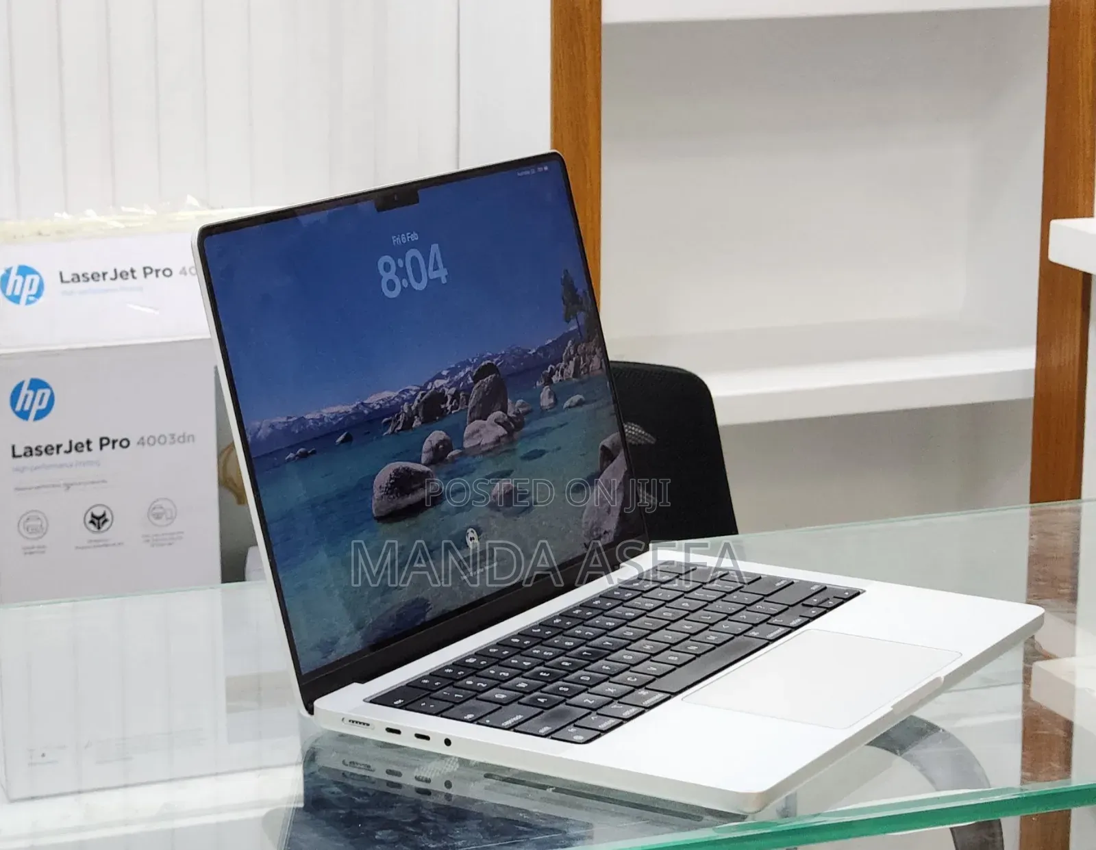 New Laptop Apple MacBook Pro M1 16GB Apple M1 Pro SSD 512GB