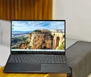 New Laptop Dell Inspiron 15 16GB Intel Core I7 SSD 512GB