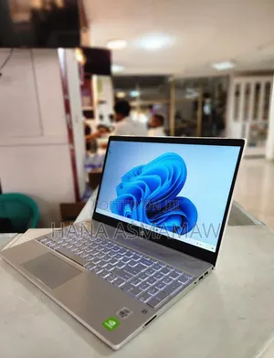 New Laptop HP Pavilion 15 16GB Intel Core I7 SSD 512GB