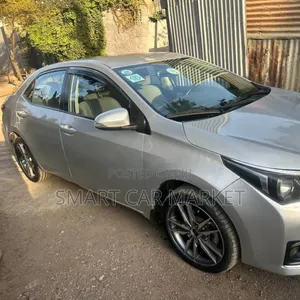 Toyota Corolla 2016 Gray