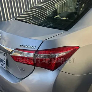 Toyota Corolla 2016 Gray
