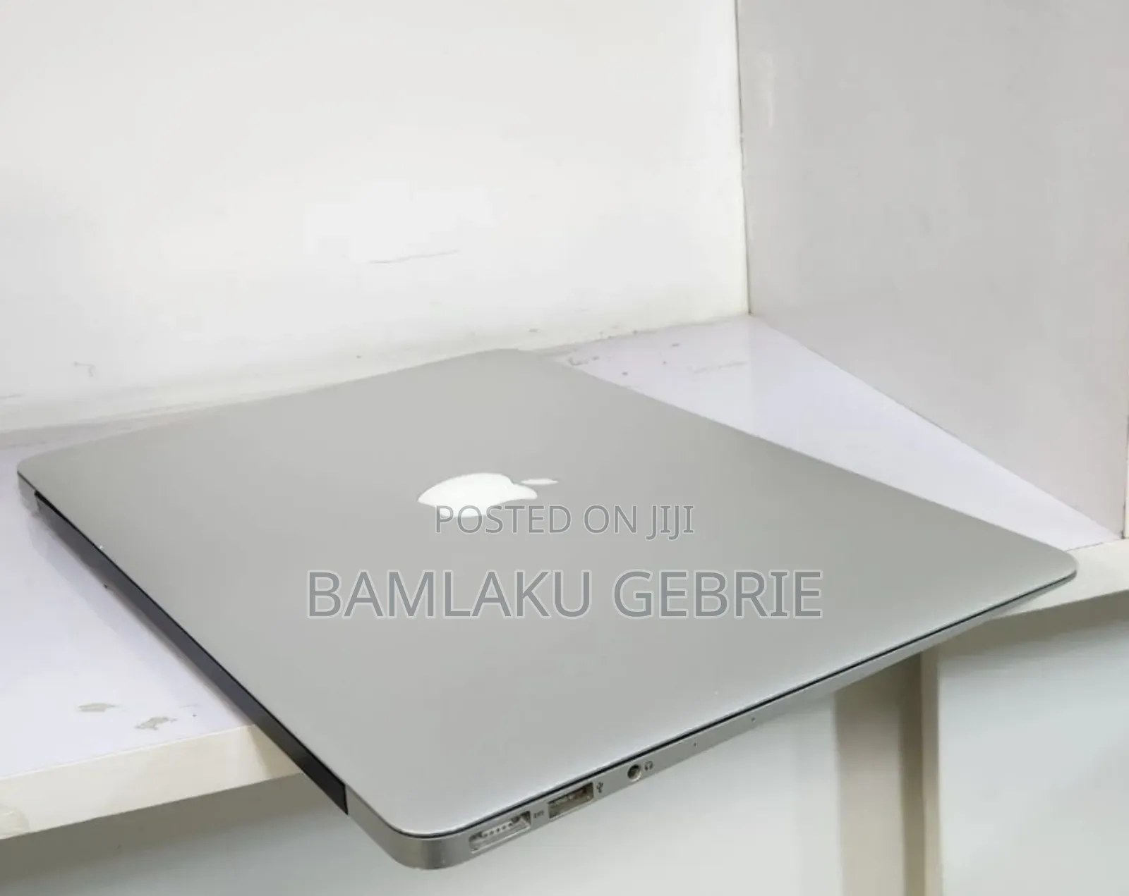 New Laptop Apple MacBook Air 2017 8GB Intel Core I5 SSD 256GB