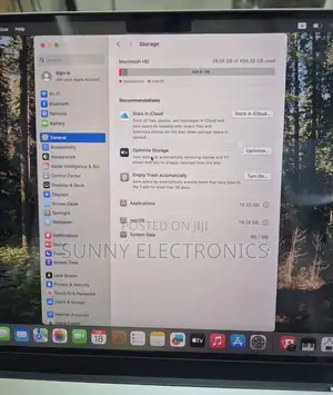 New Laptop Apple MacBook Pro M1 16GB Apple M1 Pro SSD 512GB