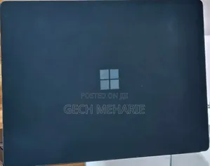 New Laptop Microsoft Surface 16GB Intel Core I7 SSD 256GB