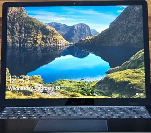 New Laptop Microsoft Surface 16GB Intel Core I7 SSD 256GB