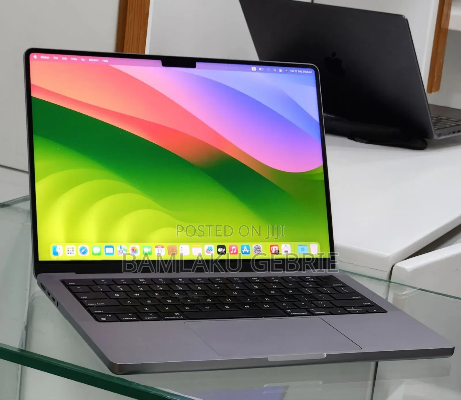 New Apple MacBook Pro 2024 M4 14-Inch 32GB Apple M4 Pro SSD 512GB