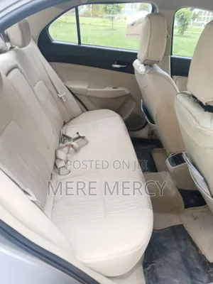 Suzuki Dzire 2022 Silver