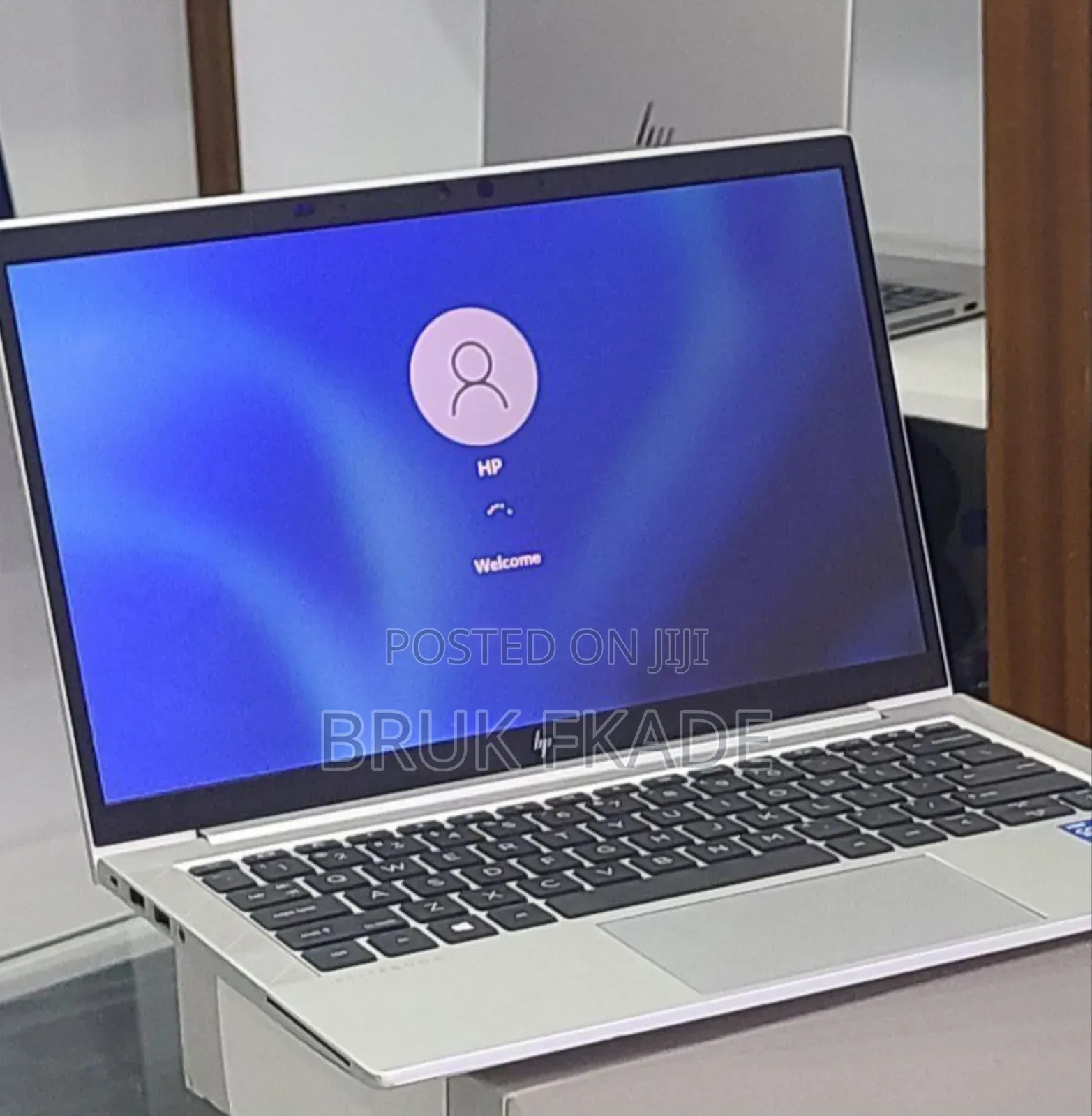 New Laptop HP EliteBook 840 G8 16GB Intel Core I5 SSD 512GB