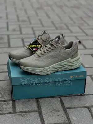 Columbia Knos TRS Out Dry Trail Hiking Running Sneaker