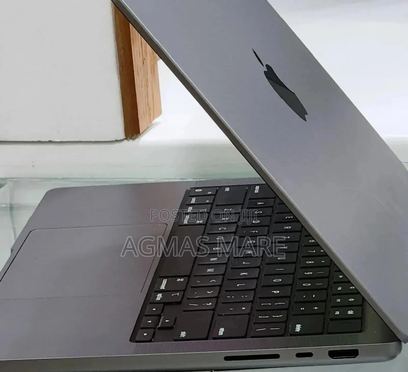 New Laptop Apple MacBook Pro M1 32GB Apple M1 SSD 512GB