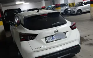 Nissan Juke 2021 White