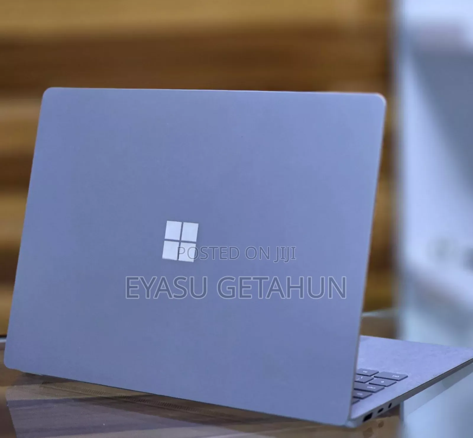 New Laptop Microsoft Surface 16GB Intel Core i7 SSD 256GB