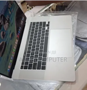 New Laptop Apple MacBook Pro 2019 64GB Intel Core I9 SSD 1T