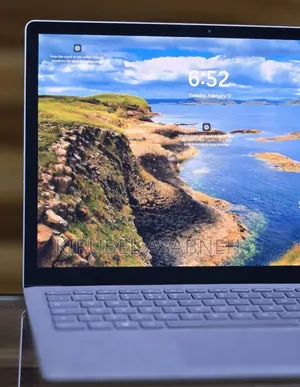 New Laptop Microsoft Surface 16GB Intel Core I7 SSD 256GB