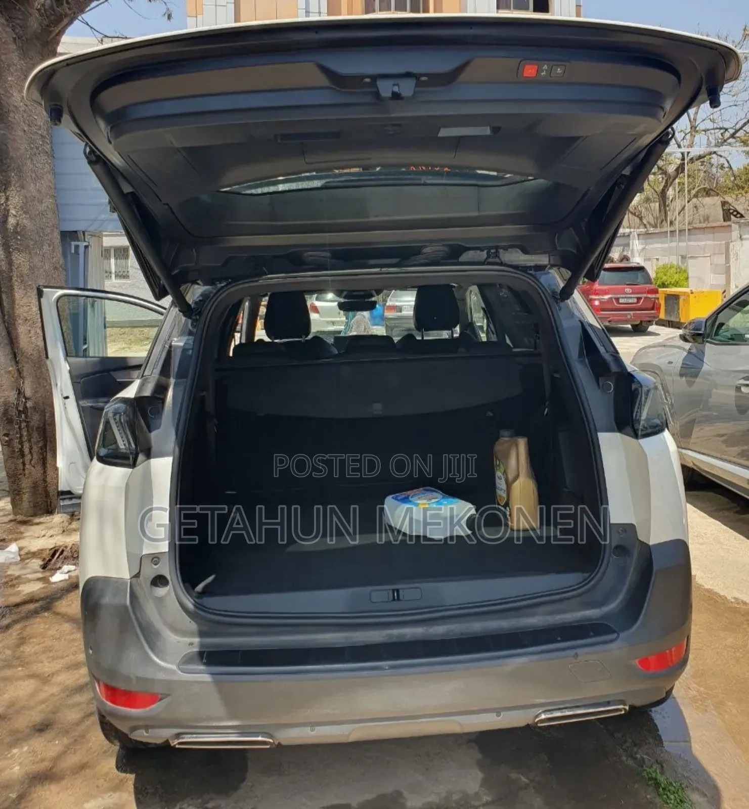 Peugeot 5008 2023 White