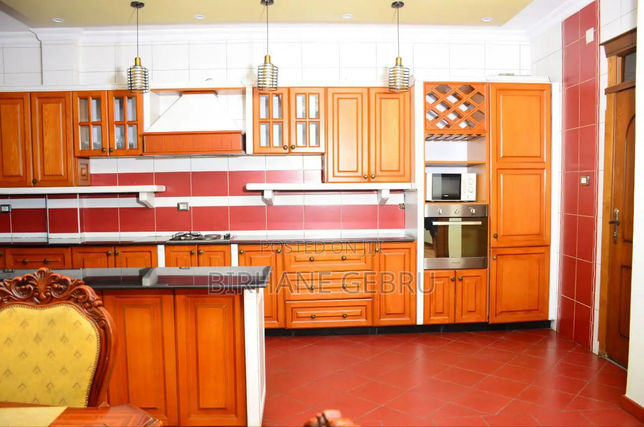 Furnished 7bdrm House in G+3 Fernished House, Bole for rent