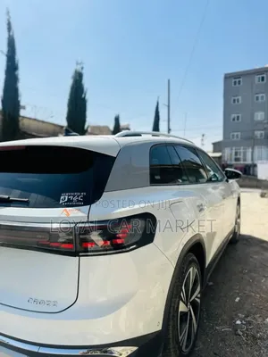 Volkswagen ID.6 2022 White