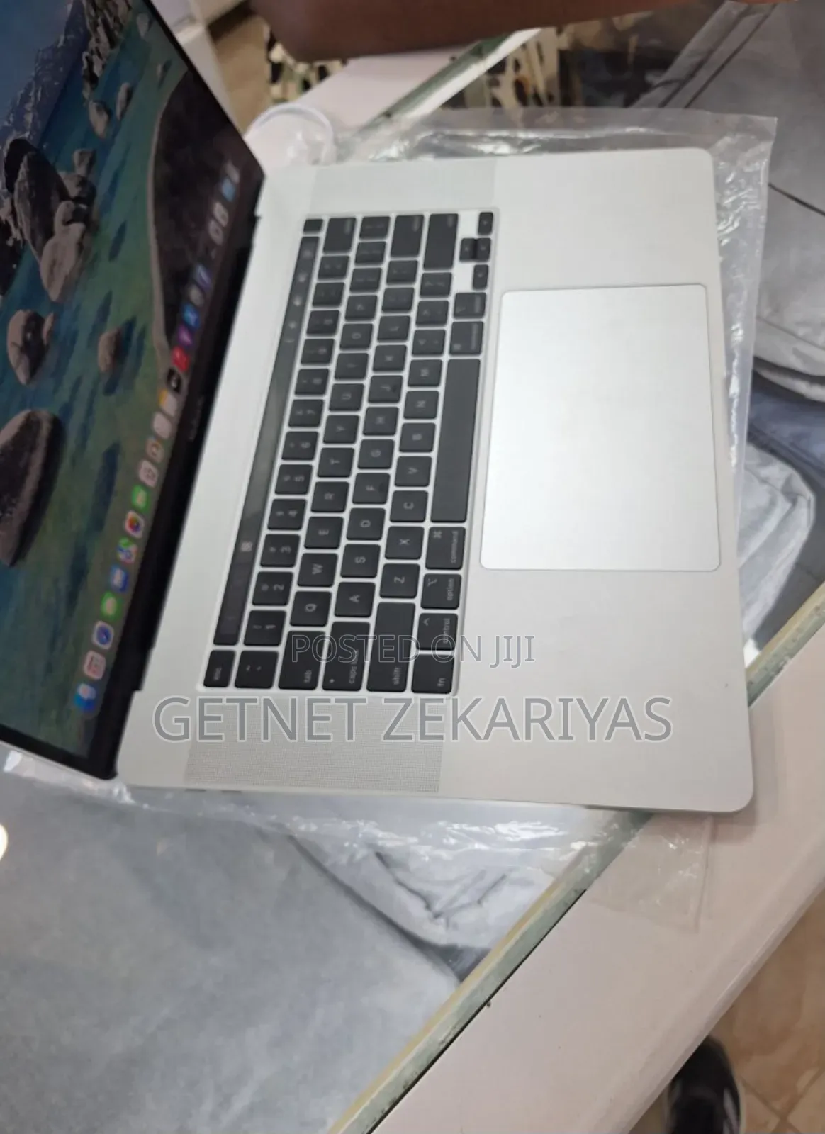 New Laptop Apple MacBook Pro 2019 64GB Intel Core I9 SSD 1T