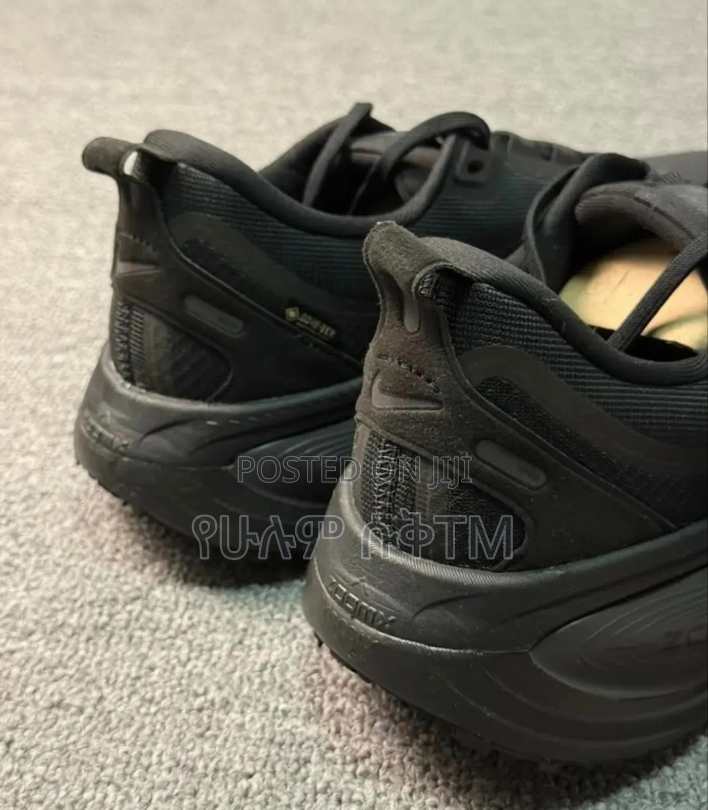 Nike Vomero 18 Gore-Tex GTX 'Triple Black' Men's Shoes