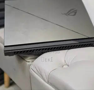 New Laptop Asus ROG Strix G17 32GB Intel Core I9 SSD 2T