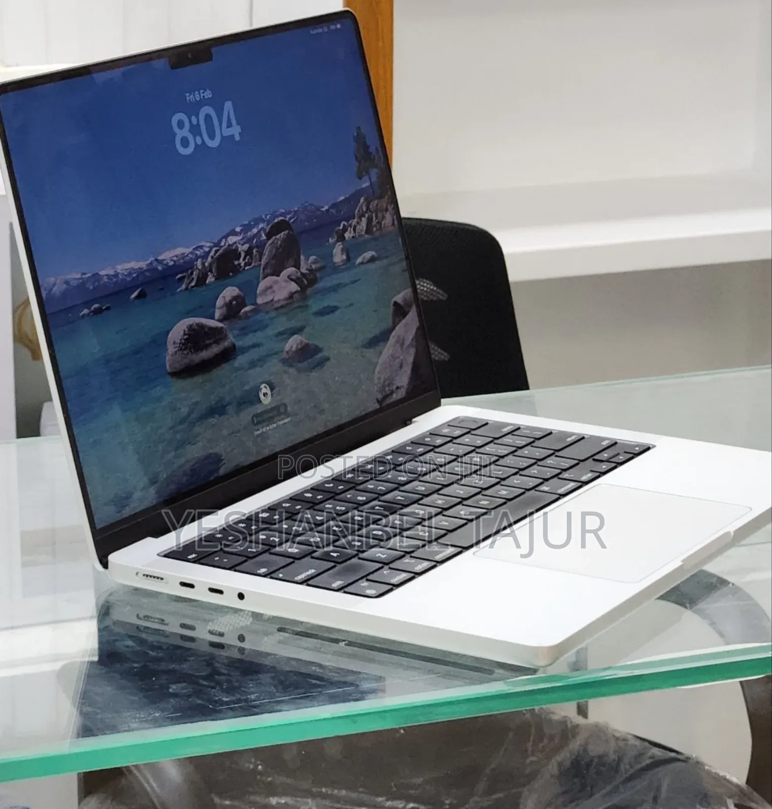 New Laptop Apple MacBook Pro M1 16GB Apple M1 Pro SSD 512GB