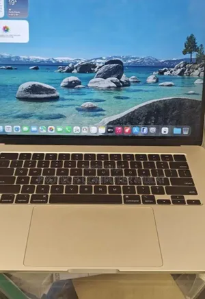 New Laptop Apple MacBook Air 2024 M3 15-Inch 8GB Apple M3 SSD 256GB